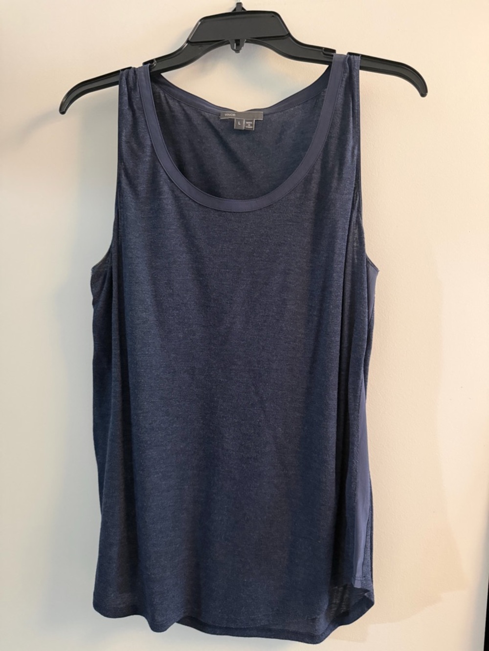 Vince side stripe silky tank
